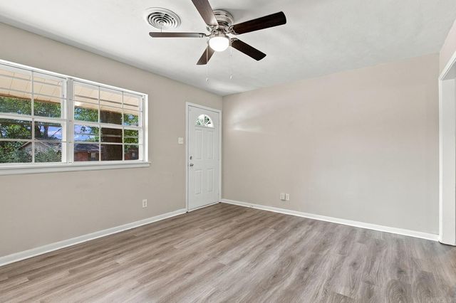 84 W Windsor Drive, Little Rock, AR 72209