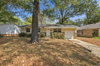 84 W Windsor Drive, Little Rock, AR 72209