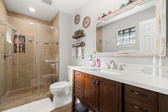 5542 Ashgate Drive, Spring, TX 77373