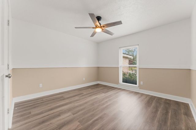 5542 Ashgate Drive, Spring, TX 77373