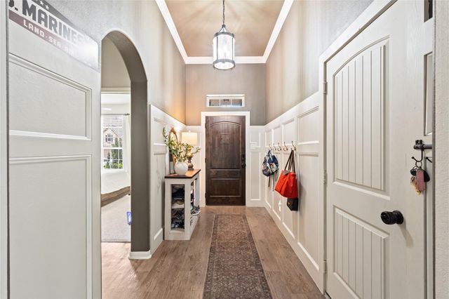 221 Gigi Place, Alvin, TX 77511