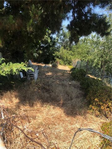 916 Alegre, Los Angeles, CA 90065