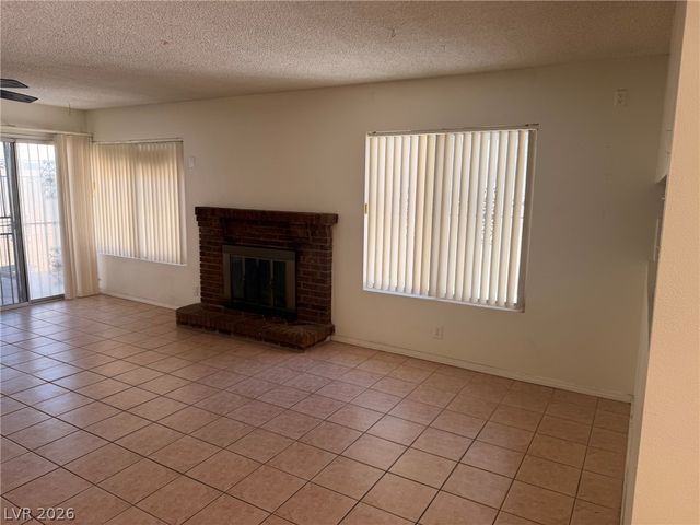 7010 Wedgewood Way, Las Vegas, NV 89147