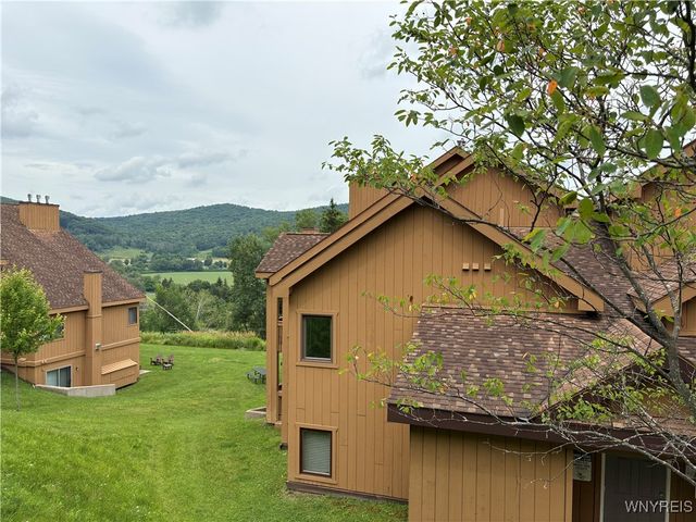 G103 Snowpine Village, Great Valley, NY 14741