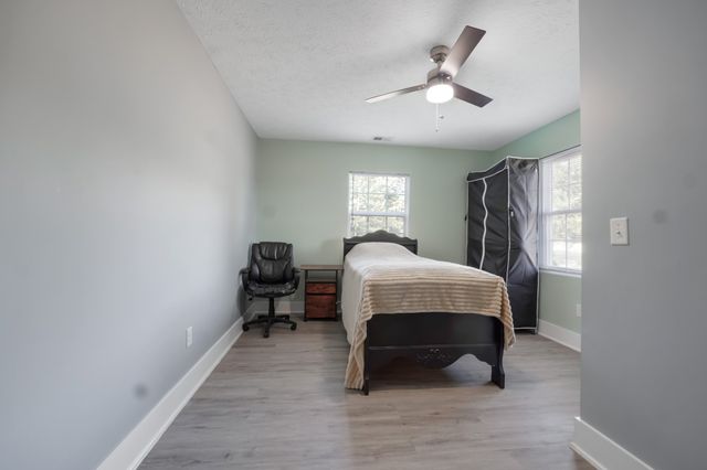1555 Fairfield Rd, Westmoreland, TN 37186