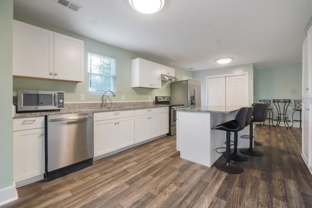 1555 Fairfield Rd, Westmoreland, TN 37186