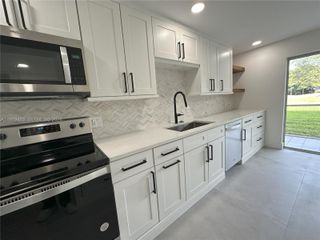 9470 Tangerine Pl 109, Davie, FL 33324