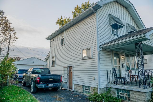 677 S Warren Avenue, Columbus, OH 43204