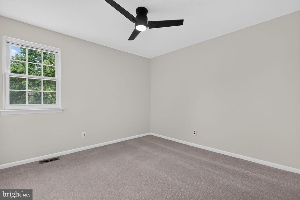 15 W HIGH RIDGE RD, Cherry Hill, NJ 08003 — photo 5