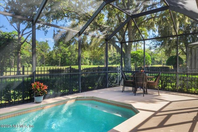 8253 BAY TREE Lane, Jacksonville, FL 32256