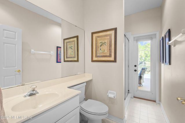 8253 BAY TREE Lane, Jacksonville, FL 32256