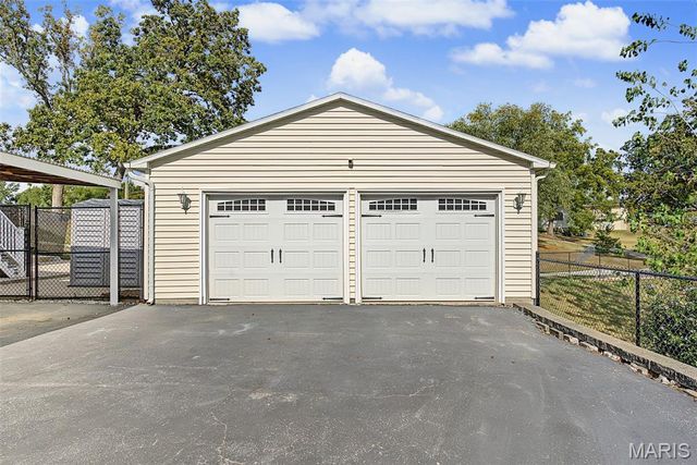 712 Lee Avenue, Festus, MO 63028