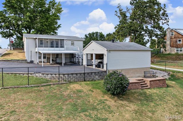 712 Lee Avenue, Festus, MO 63028