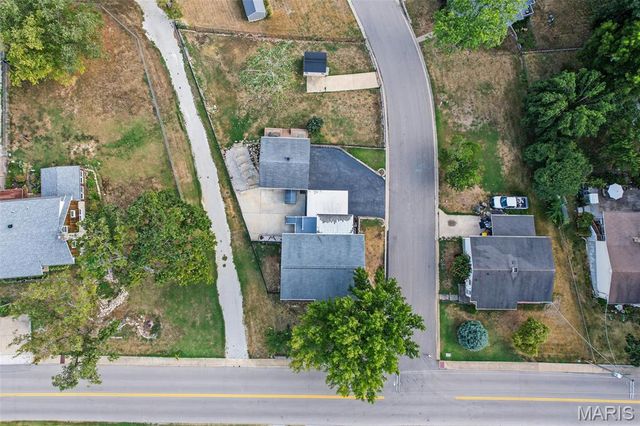 712 Lee Avenue, Festus, MO 63028
