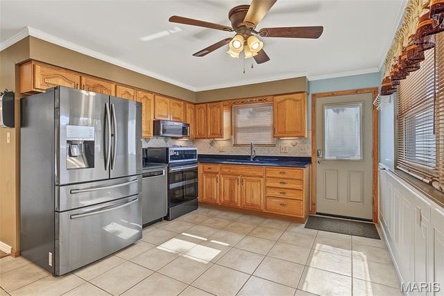 712 Lee Avenue, Festus, MO 63028