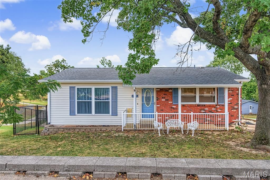 712 Lee Avenue, Festus, MO 63028