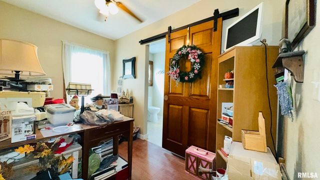 1104 W WEBSTER Street, Benton, IL 62812