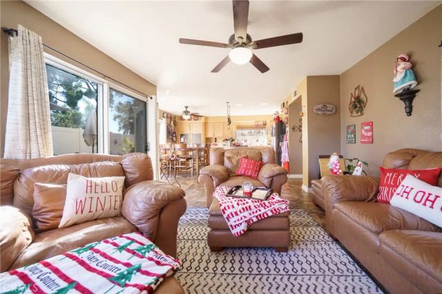 28947 Glenrock Pl, Highland, CA 92346