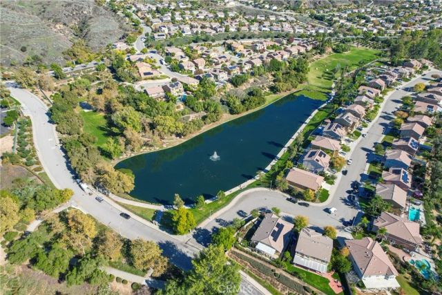 28947 Glenrock Pl, Highland, CA 92346