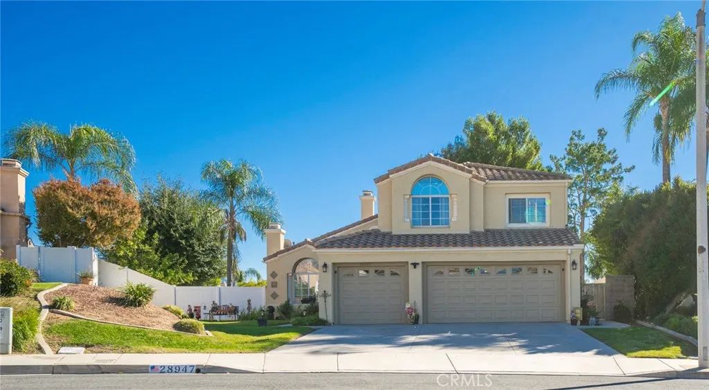 28947 Glenrock Pl, Highland, CA 92346