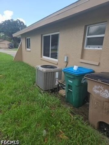 1028 SE 24th AVE A, Cape Coral, FL 33990