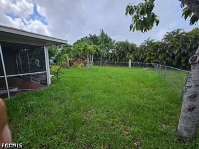 1028 SE 24th AVE A, Cape Coral, FL 33990