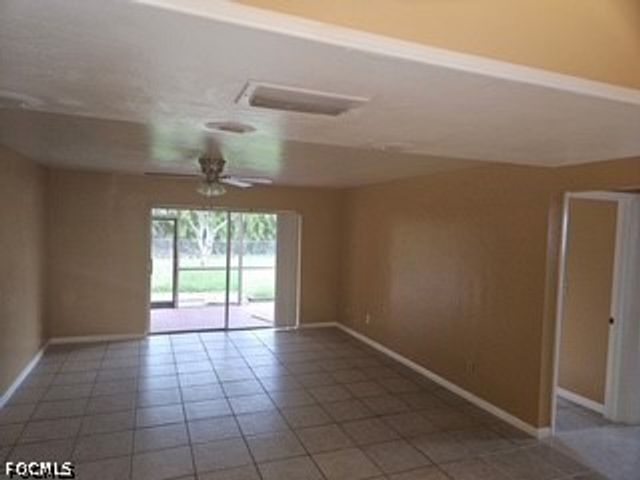 1028 SE 24th AVE A, Cape Coral, FL 33990