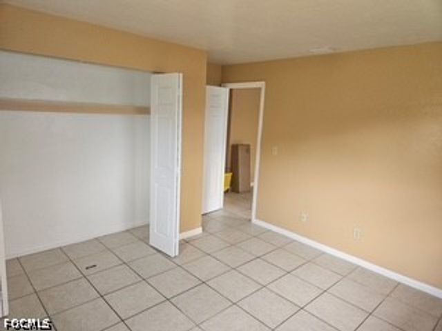 1028 SE 24th AVE A, Cape Coral, FL 33990