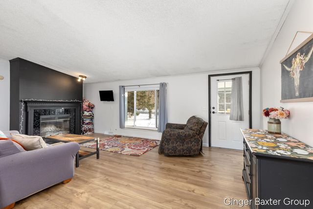 5405 E 120th Street, Sand Lake, MI 49343