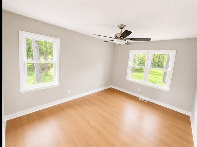 481 Hammond Drive, Atlanta, GA 30328