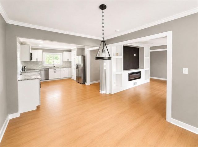 481 Hammond Drive, Atlanta, GA 30328
