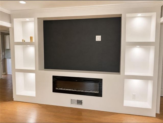 481 Hammond Drive, Atlanta, GA 30328