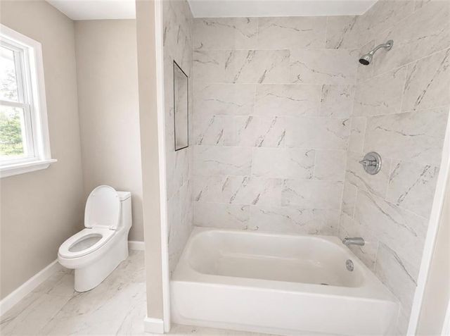 481 Hammond Drive, Atlanta, GA 30328
