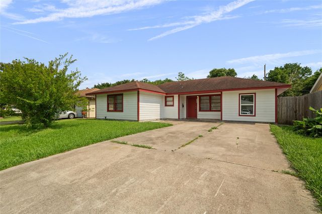 3129 Danforth Drive, Texas City, TX 77590