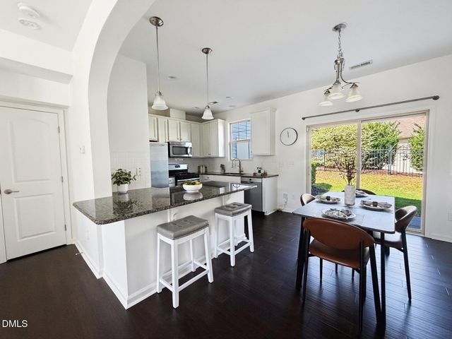 14 Pilatus Drive, Durham, NC 27705