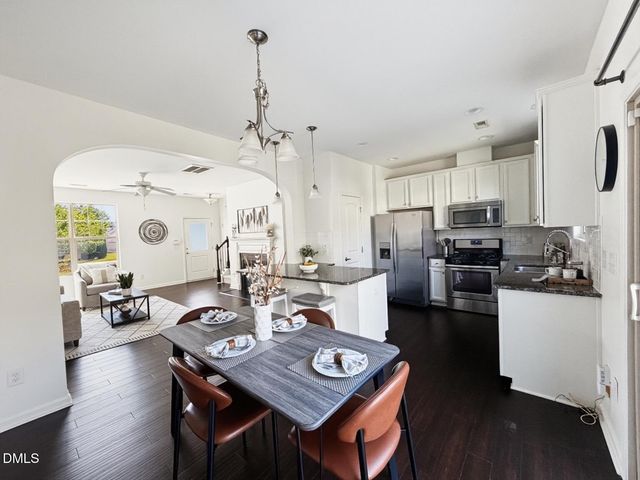 14 Pilatus Drive, Durham, NC 27705