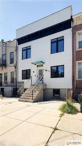 291 New York Avenue 3, Jersey City, NJ 07307