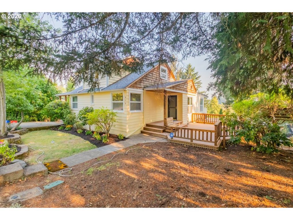 515 FULVUE Dr, Eugene, OR 97405