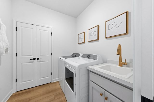 4147 Ramsay Way, Waconia, MN 55387