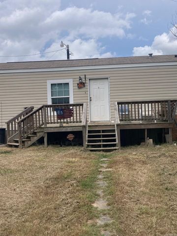 567 Daffodill, Romance, AR 72136