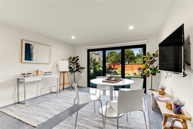 1942 7th Avenue W, Seattle, WA 98119