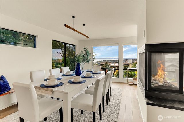 1942 7th Avenue W, Seattle, WA 98119