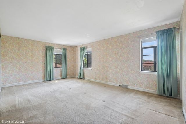 1288 Sunview Lane, Winnetka, IL 60093