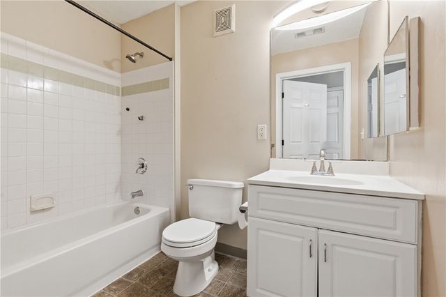 114 Mill Street 303, Woonsocket, RI 02895