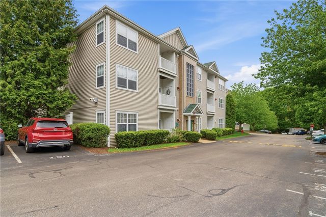 114 Mill Street 303, Woonsocket, RI 02895