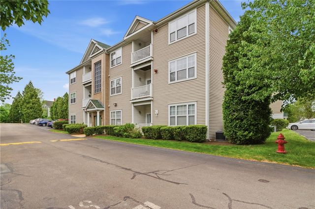 114 Mill Street 303, Woonsocket, RI 02895