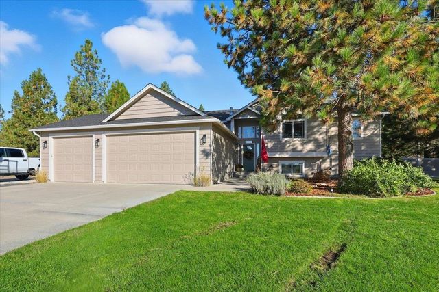 6282 Kristen Ct, Nine Mile Falls, WA 99026