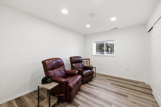 6282 Kristen Ct, Nine Mile Falls, WA 99026