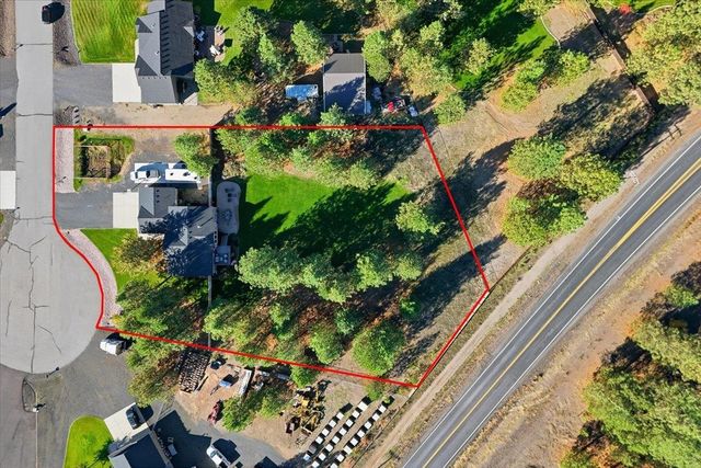6282 Kristen Ct, Nine Mile Falls, WA 99026