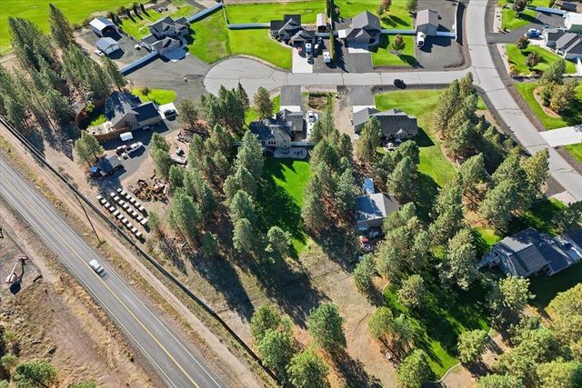6282 Kristen Ct, Nine Mile Falls, WA 99026